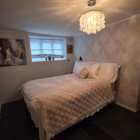 Daire Quiet With Garden